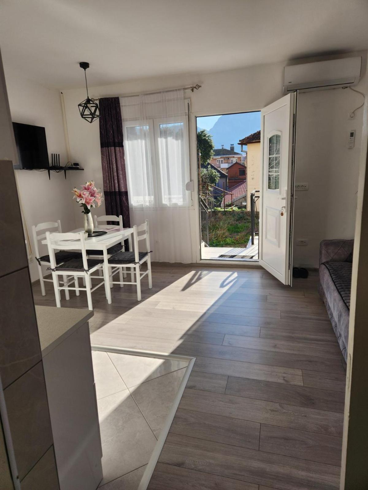 Apartment Marina 2 Котор Екстериор снимка